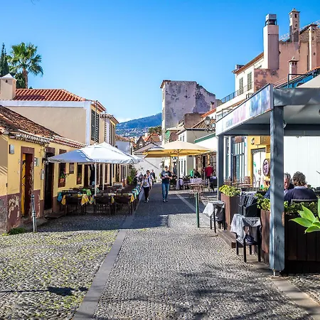 Diego Cruz Penthouse By Madeira アパート