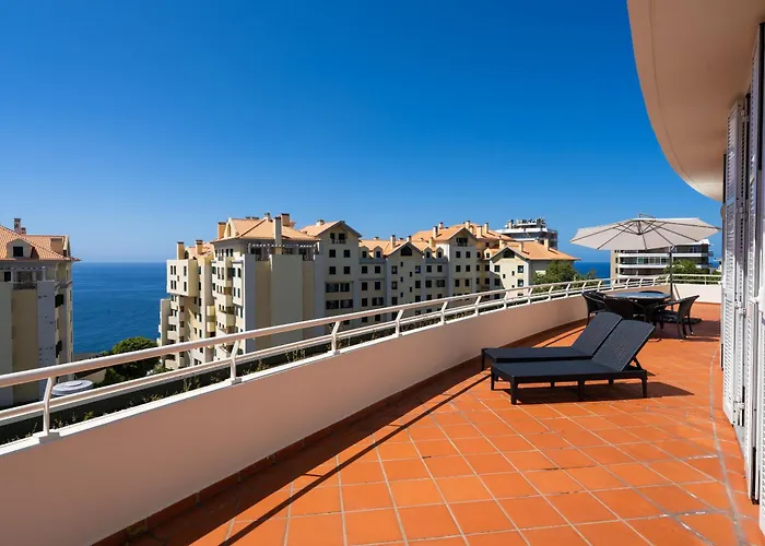 Diego Cruz Penthouse By Madeira